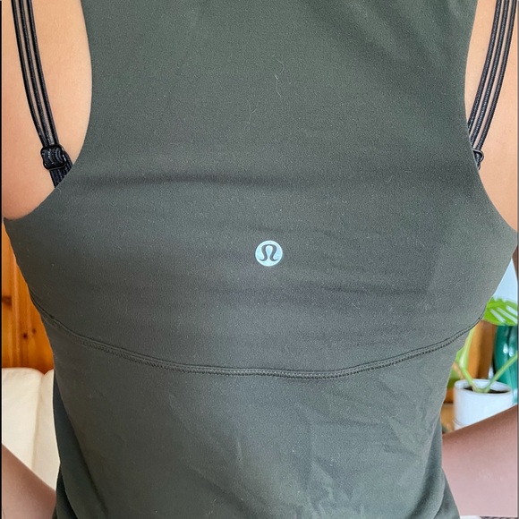 Lululemon Tank - Picture 2 of 5